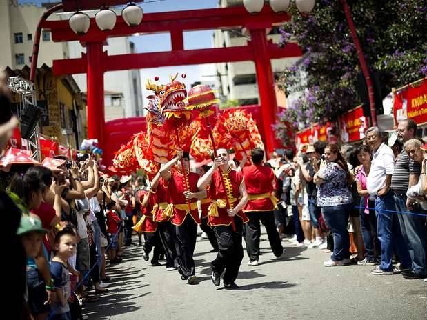 10ª Festa do Ano Novo Chinês, na Praça da Liberdade