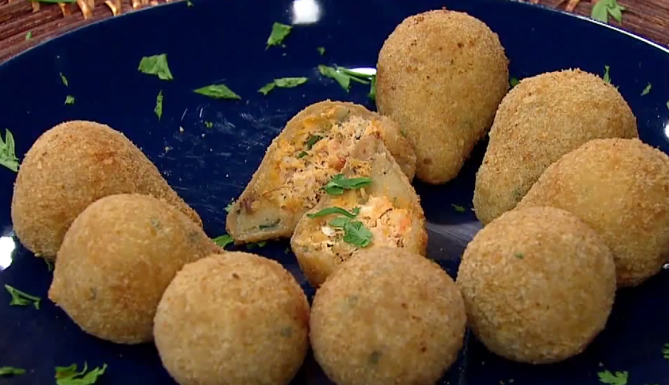 Coxinha de frango com cream cheese