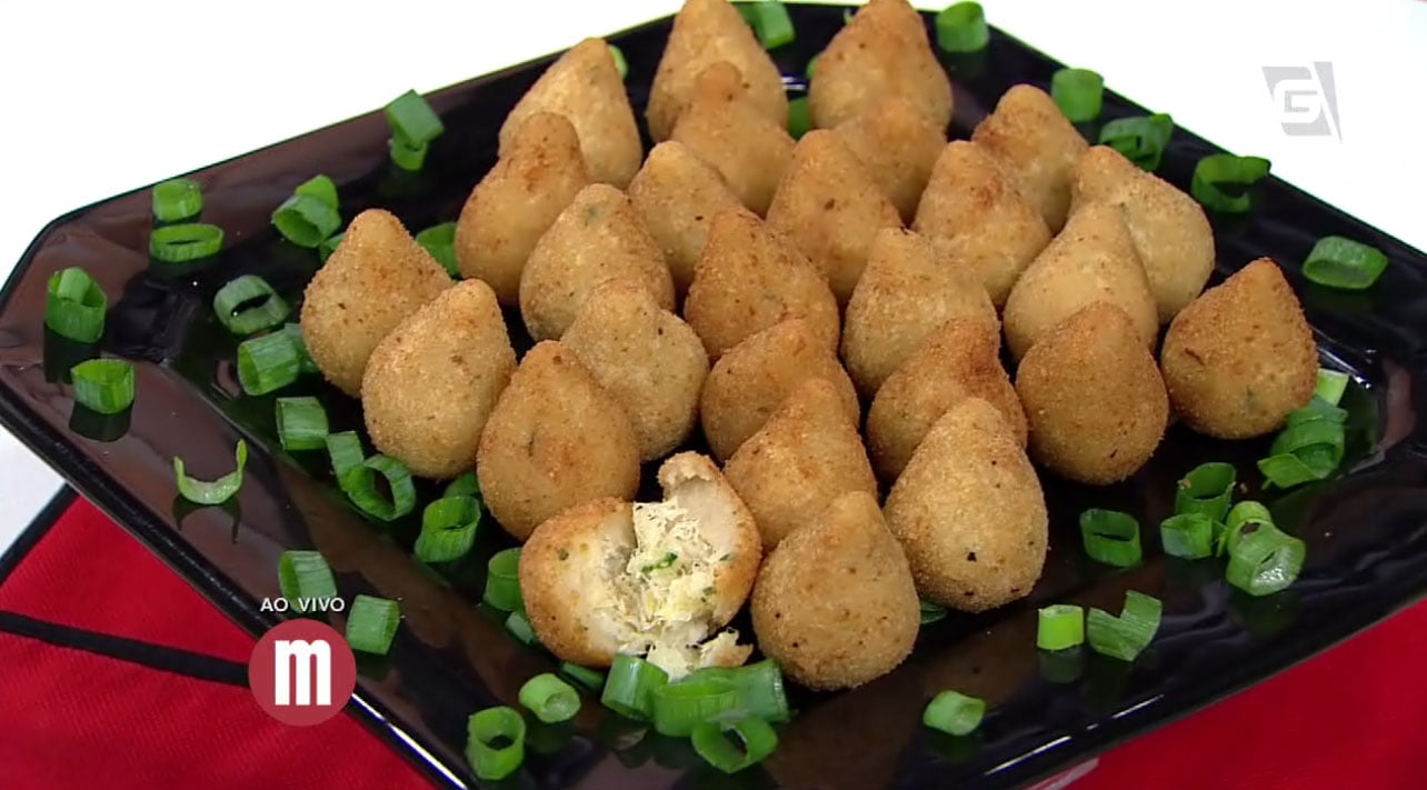 Coxinha de camarão com requeijão