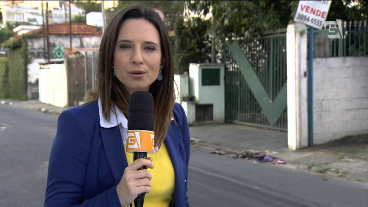 Ladrão bate carro roubado em moto e mata mulher