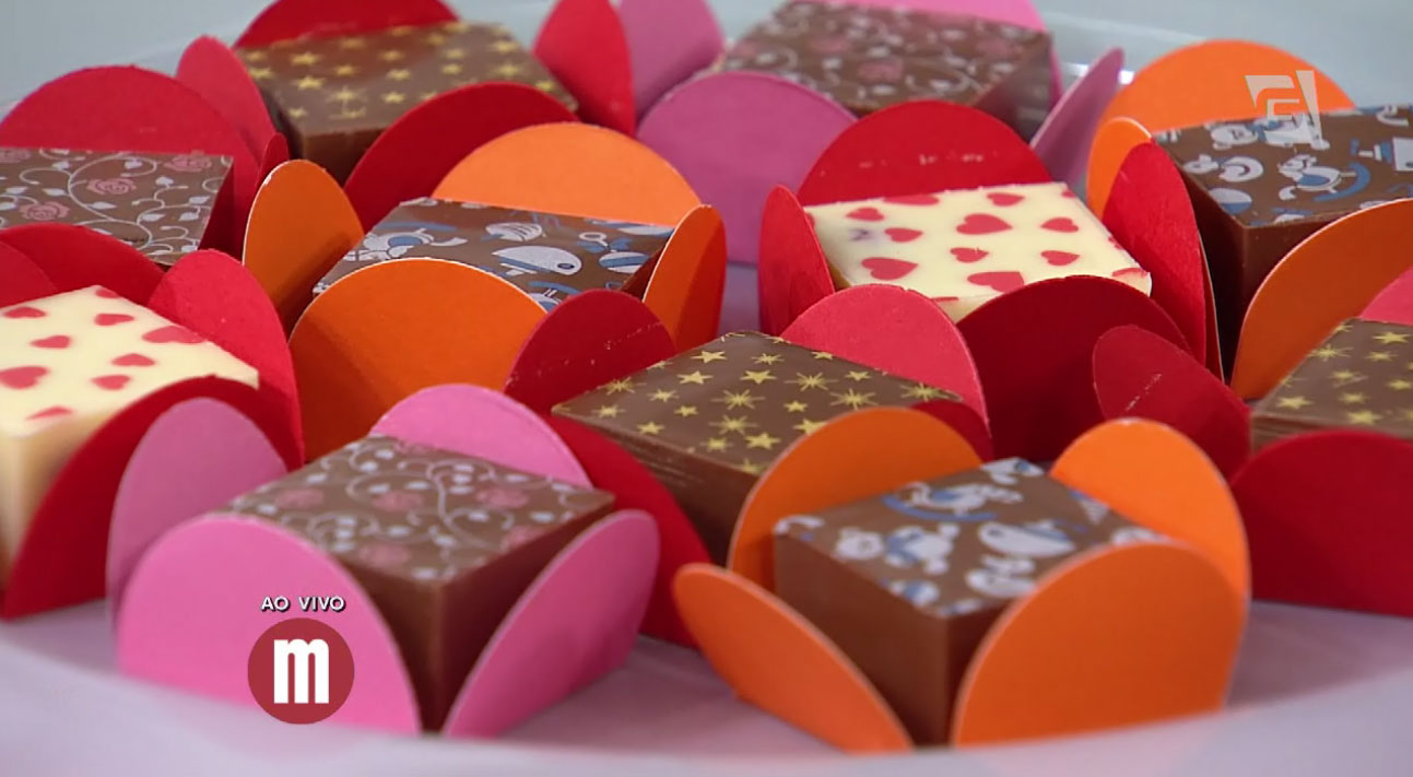 Pocket cake de banana com avelã