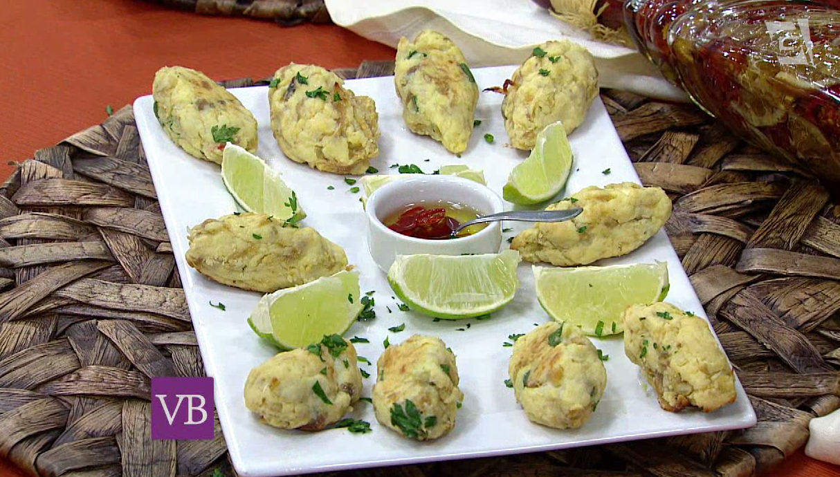 Bolinho de bacalhau assado