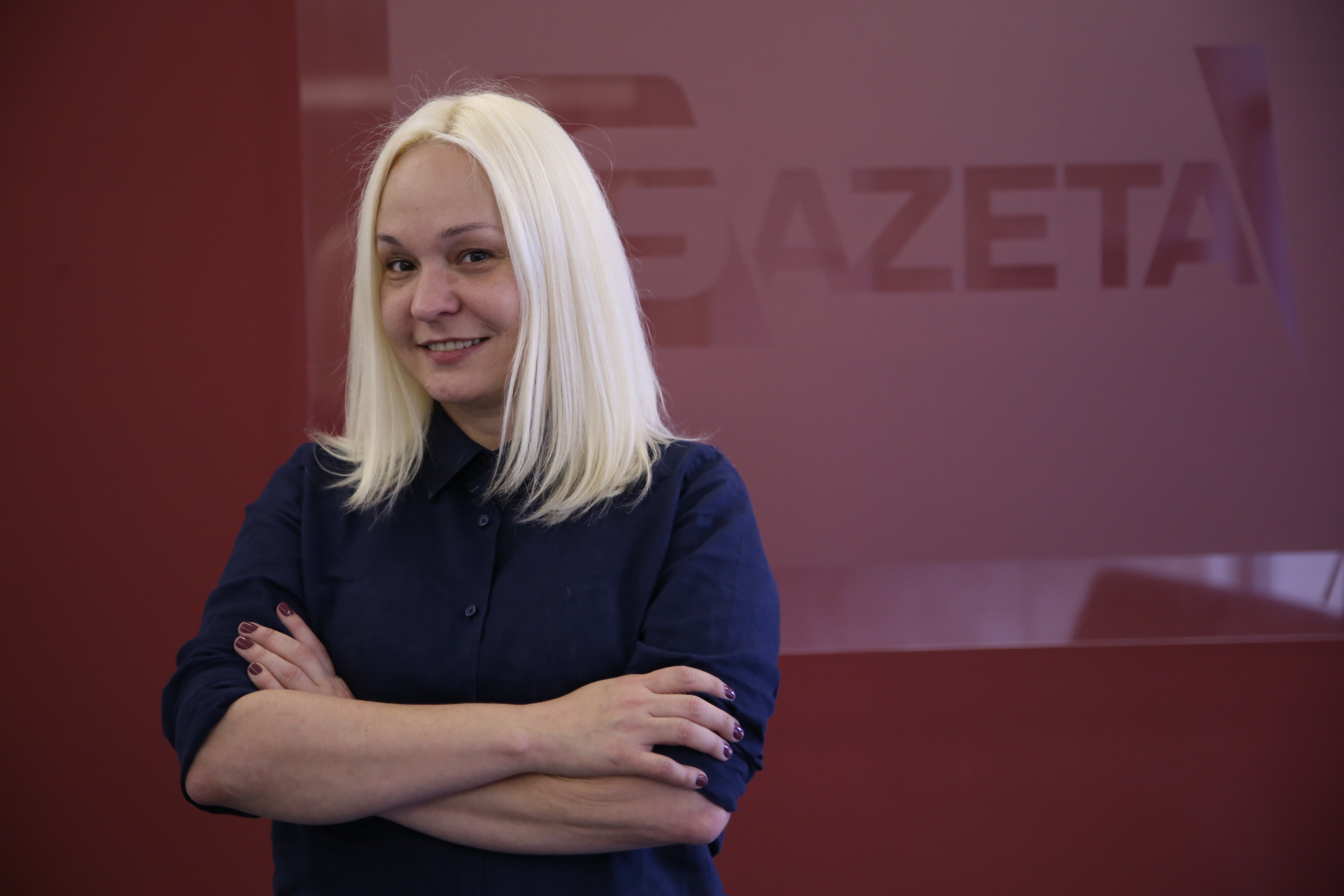 Erika Palomino trabalha no novo visual dos apresentadores da TV Gazeta