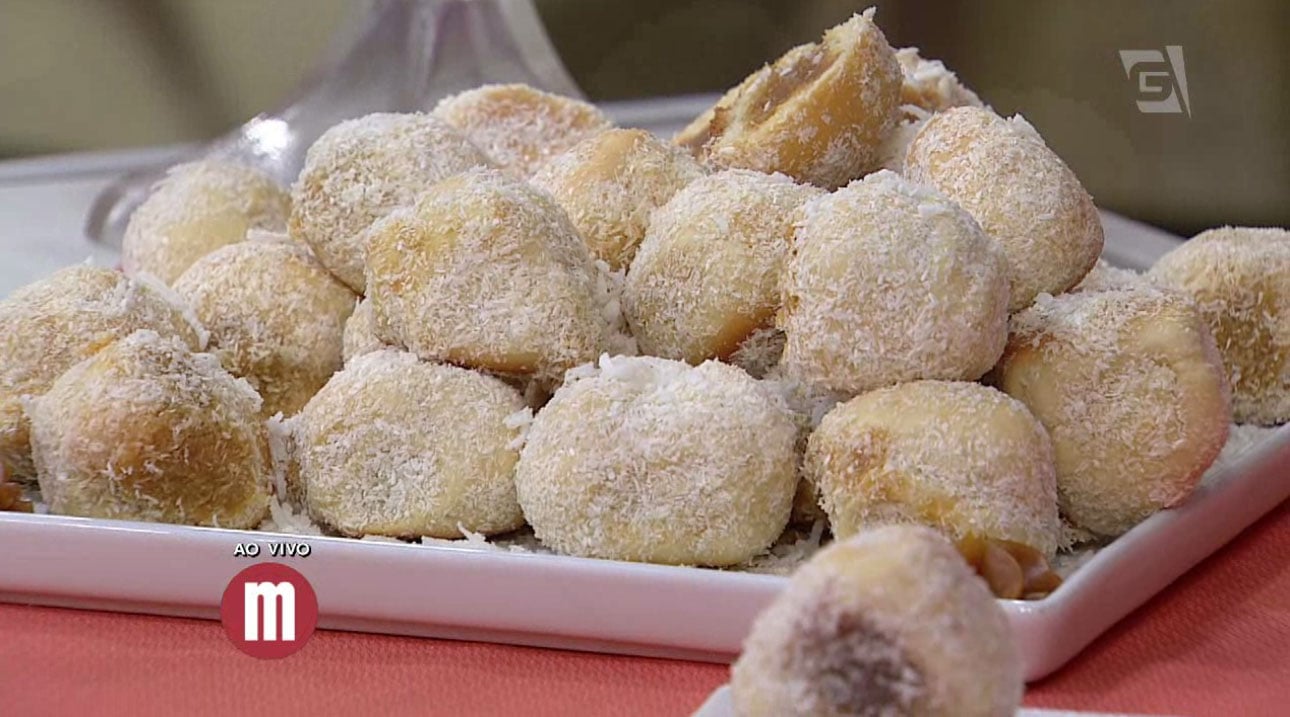 Pãozinho lua de mel de morango