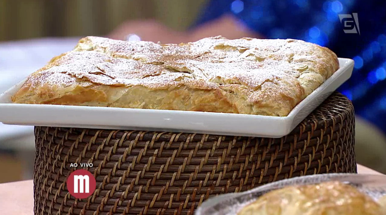 Torta folhada de maçã