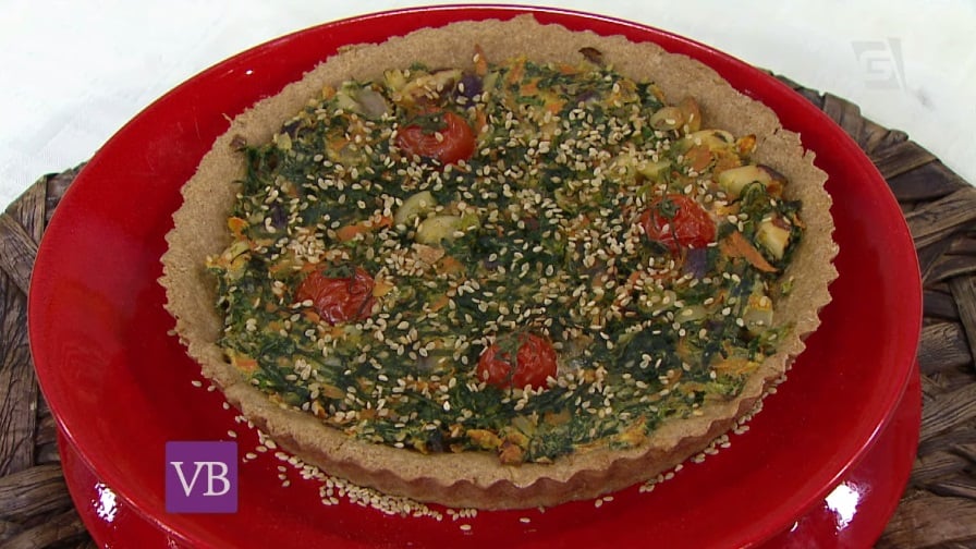 Torta integral de couve e castanhas