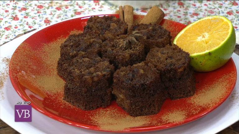 Bolo de mel e especiarias