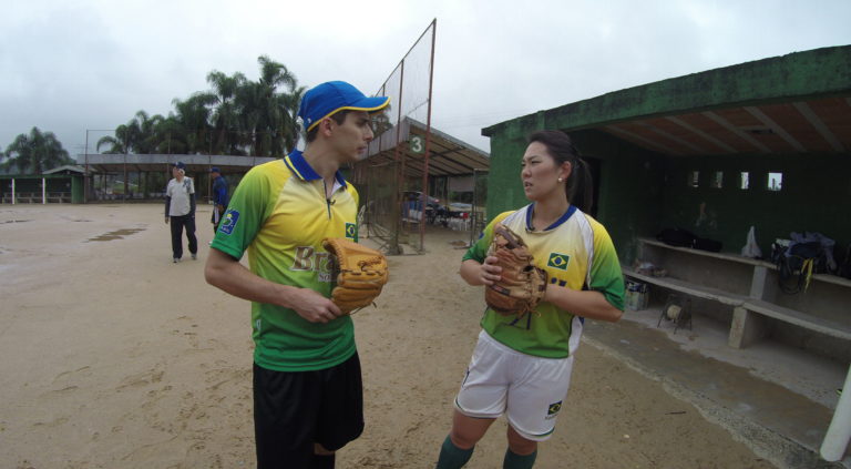 Neste domingo, Softball com Vivian Morimoto