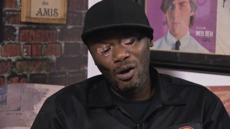 Rappin Hood canta "Não Chores Mais" - Gilberto Gil