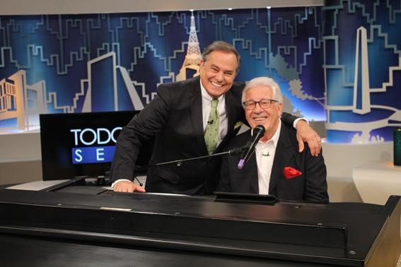 Ronnie Von recebe o cantor italiano Pepino Di Capri