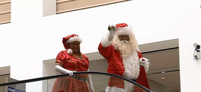 Mulheres participa de campanha de Natal dos Correios