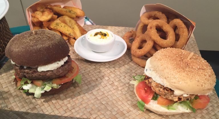 Hambúrguer de frango