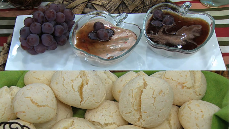 Pão de queijo e mousse de uva fit