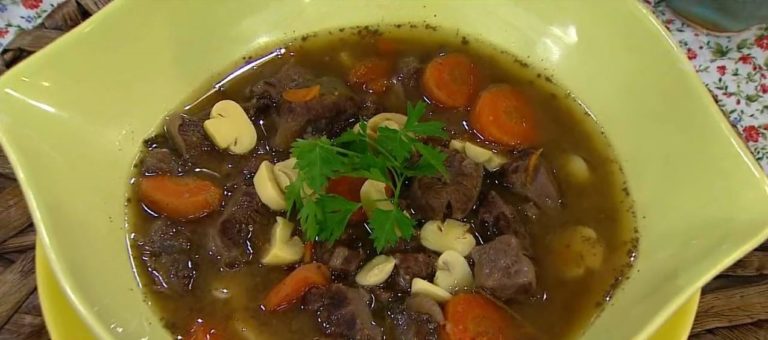 Carne com farofa saudável