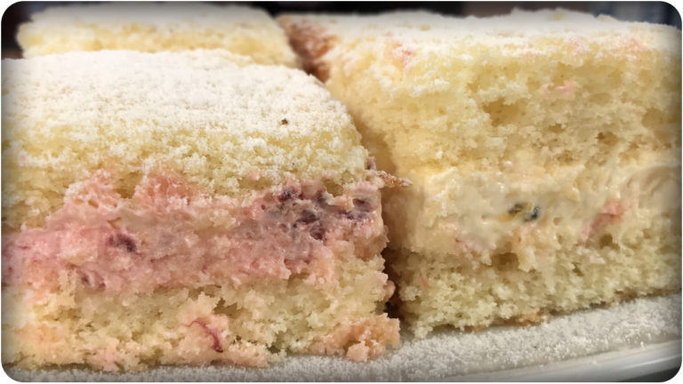 Bolo gelado recheado