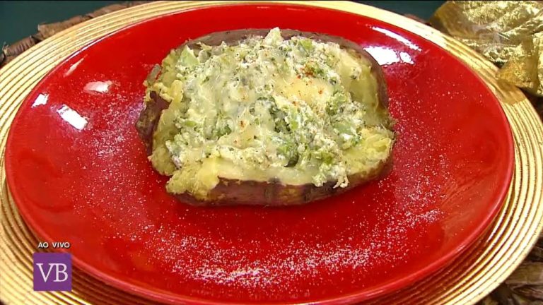 Batata recheada saudável e sanduíche light de batata doce