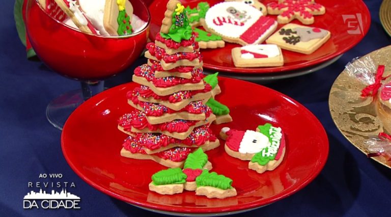 Árvore natalina de biscoito
