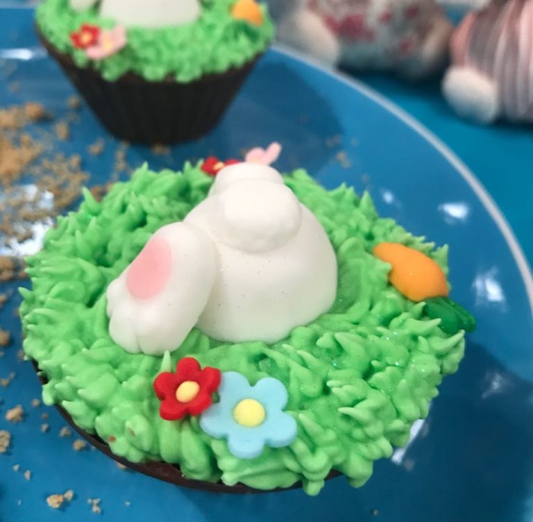 Faça e Venda: Ovo de Páscoa Cupcake