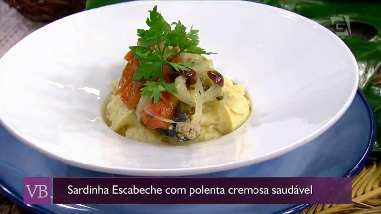 Sardinha escabeche com polenta cremosa saudável