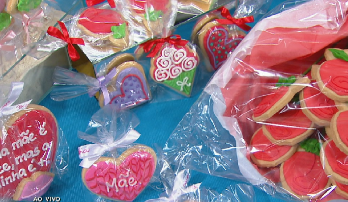 Faça e Venda: Biscoitos decorados para o Dia das Mães