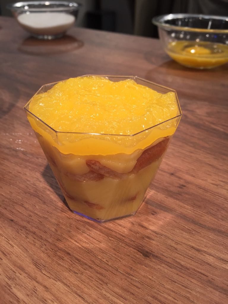 Pavê de laranja com vinho
