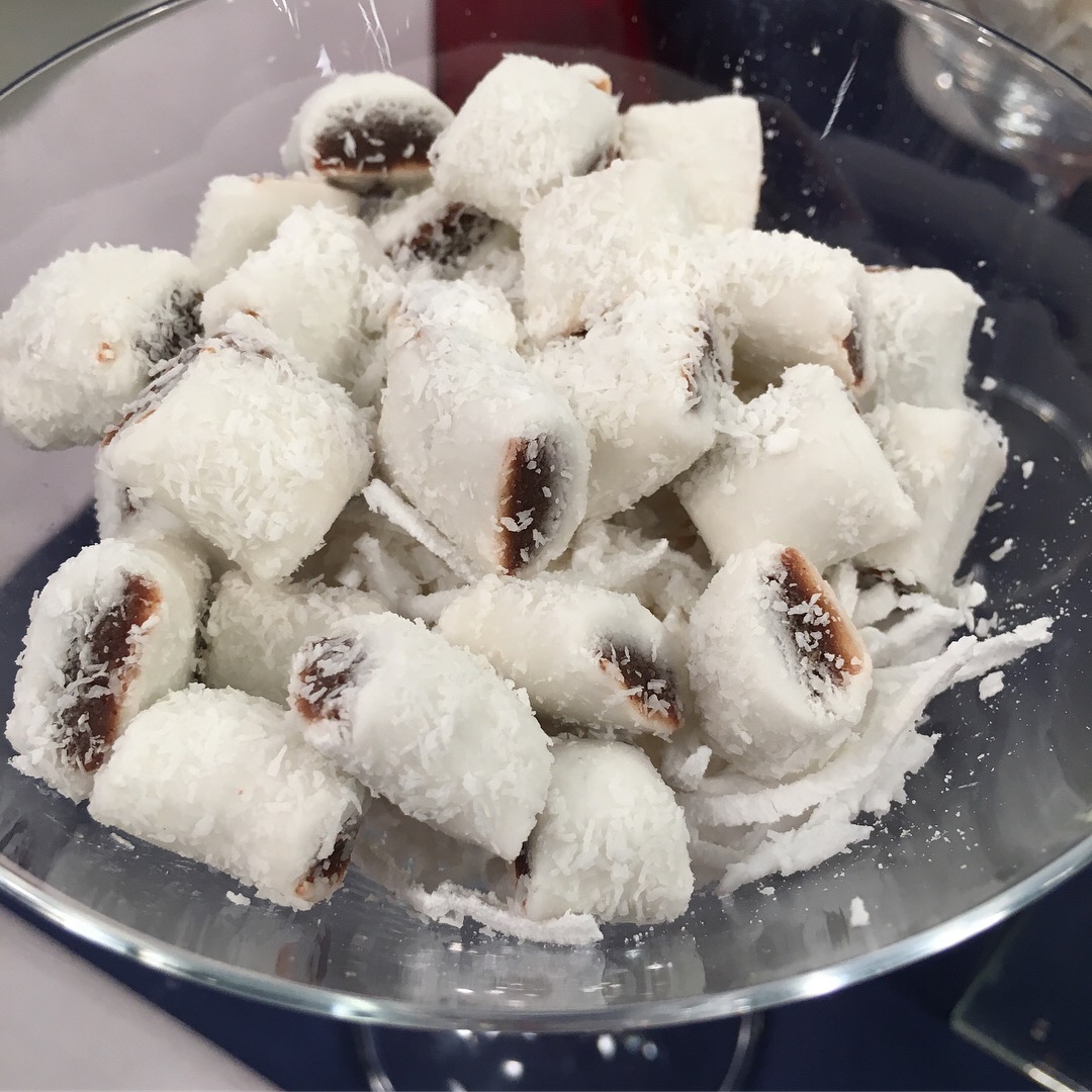 Receita de Bala de Coco Recheada - TV Gazeta - Seu Mundo é Aqui!