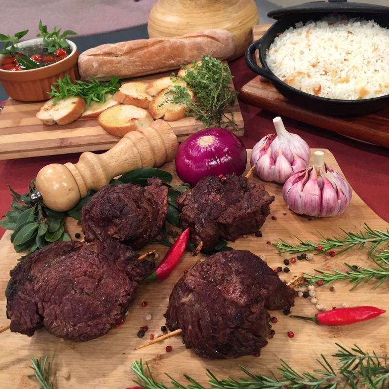 Fraldinha Enrolada com Ervas e Tomate Confit