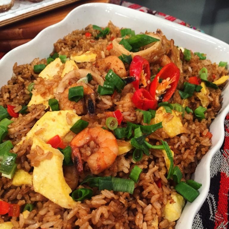 Arroz Chaufa de Mariscos (Arroz Peruano)