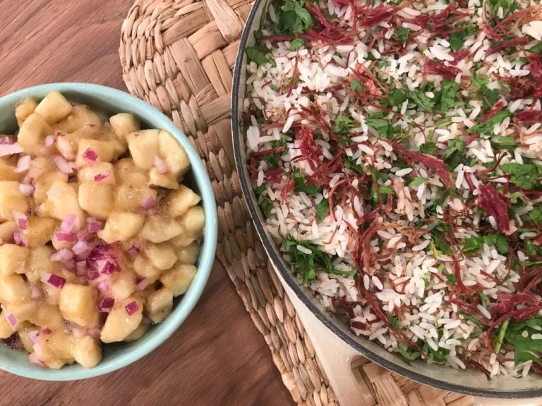 Arroz Maria Isabel + Vinagrete de Banana