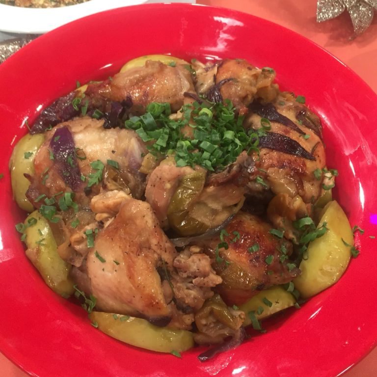 Frango Assado com Geleia de Laranja e Farofa de Panetone