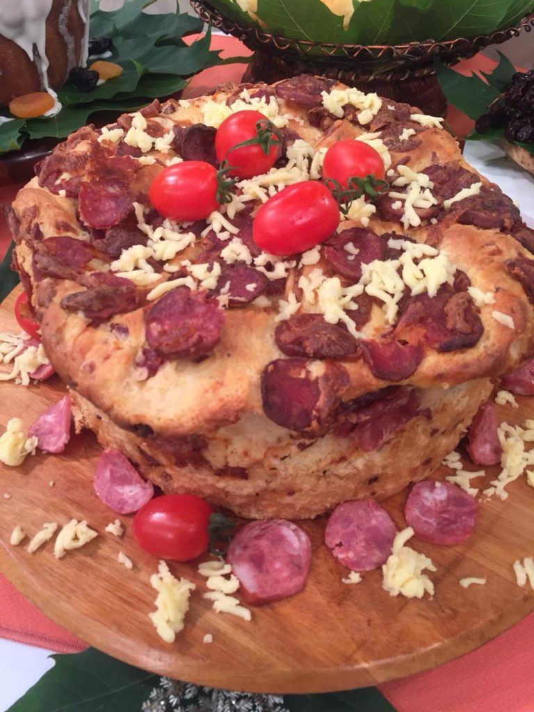 Faça e Venda: Pão Rústico de Calabresa