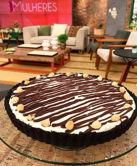 Torta gelada de creme de avelã