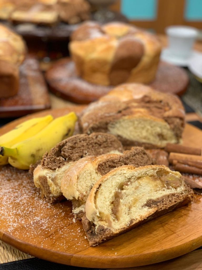 Trança de banana com chocolate