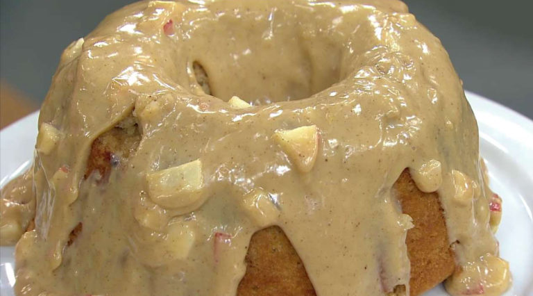 Bolo terremoto de maçã