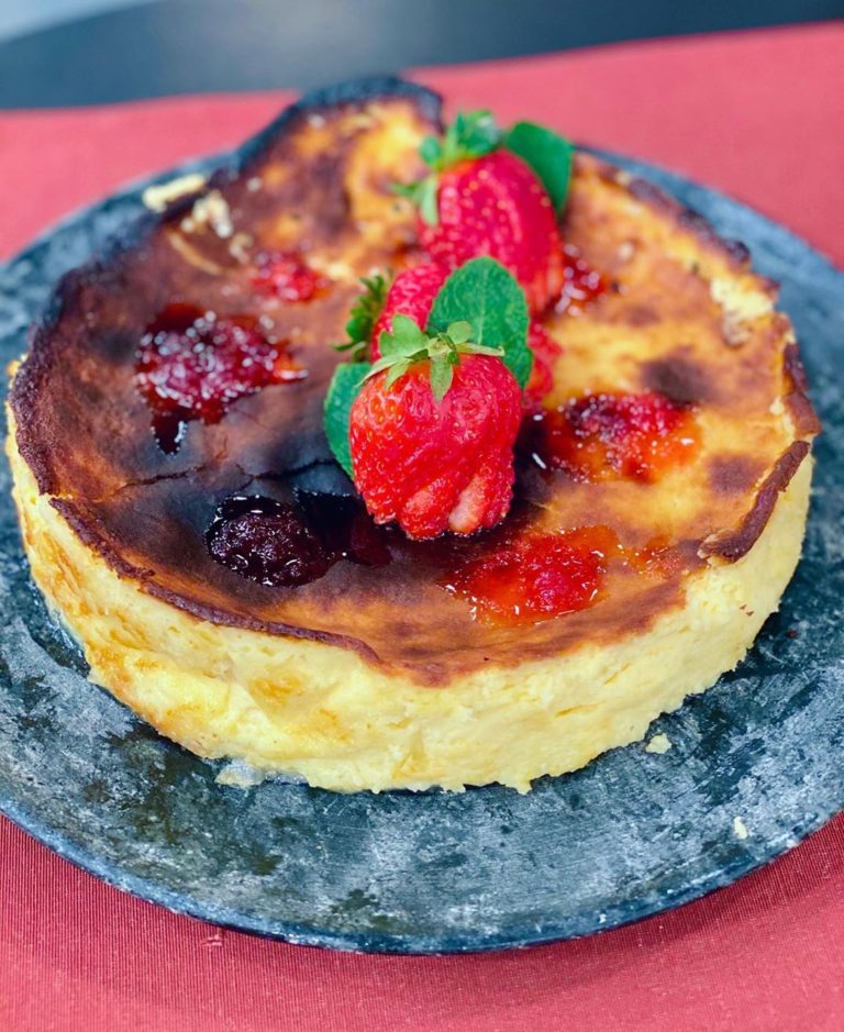 Torta doce de queijo
