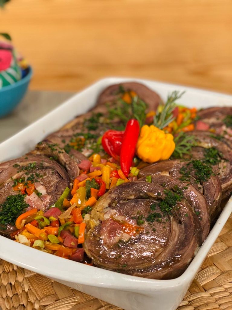 Matambre recheado com legumes