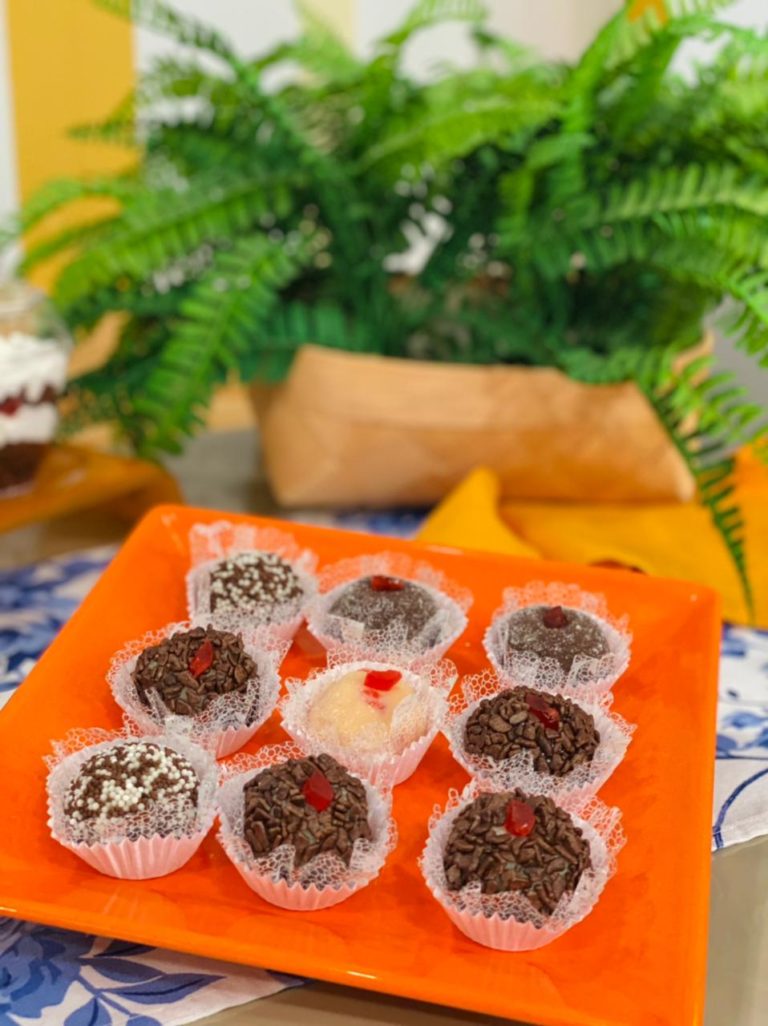 Brigadeiro recheado