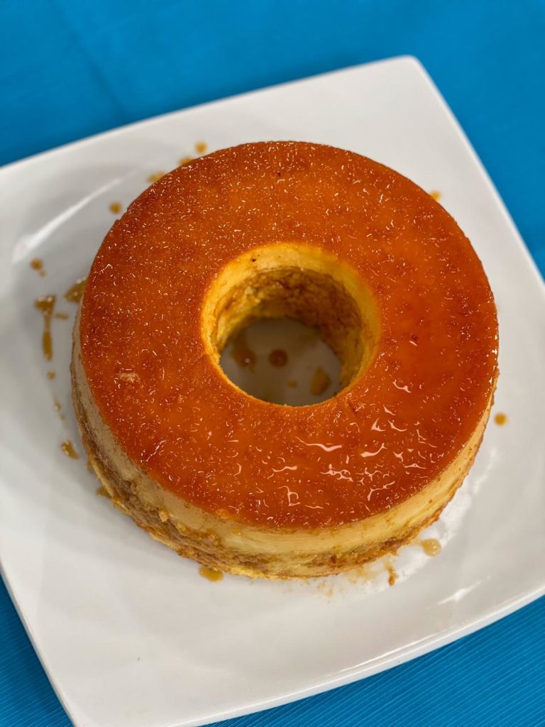 Bolo pudim de fubá e milho