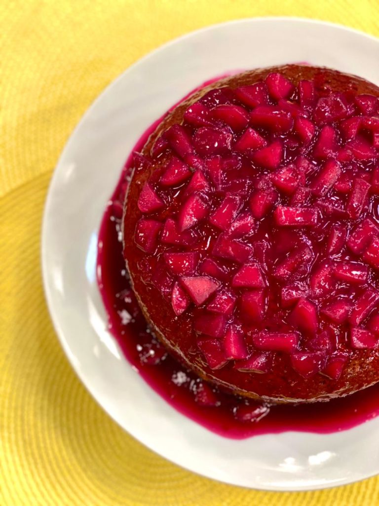 Bolo de vinho quente