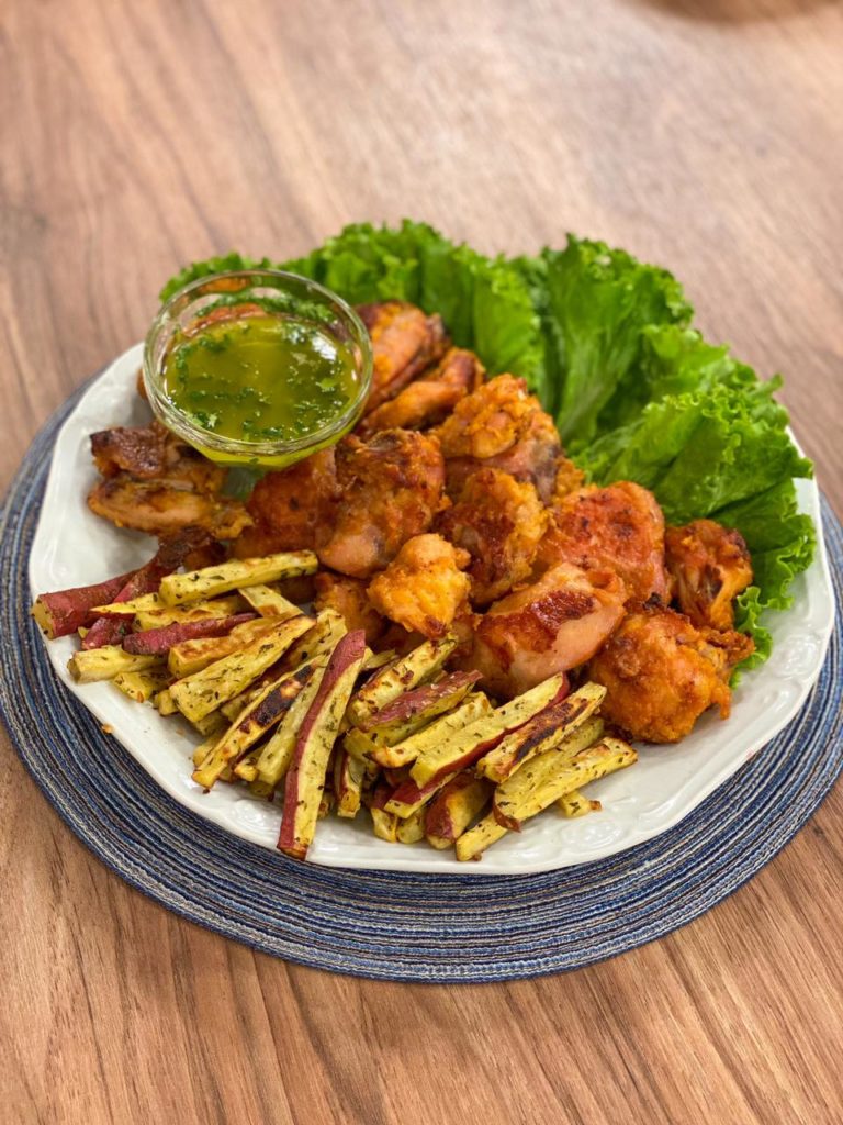 Frango à passarinho assado