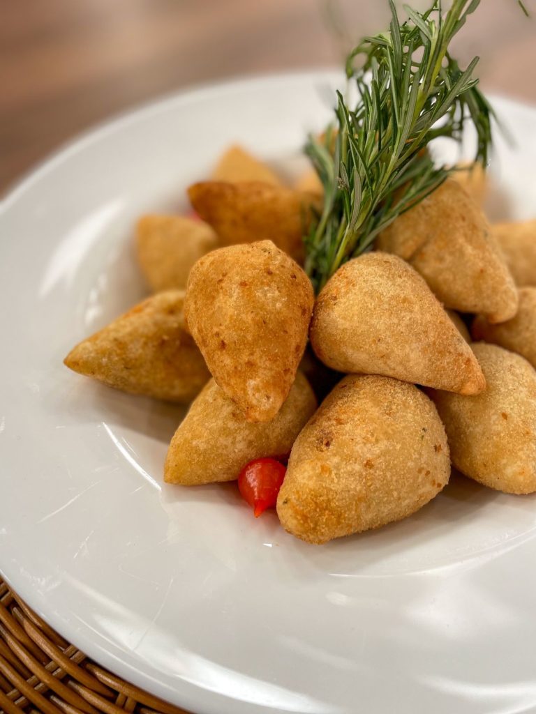 Vaquinha (bolinho de carne cremosa)