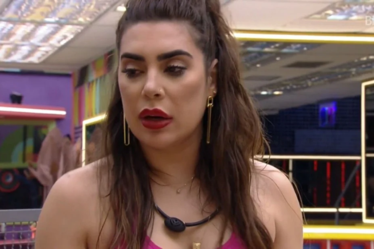 Naiara Azevedo não cai no gosto dos participantes do BBB 22 e Web repercute