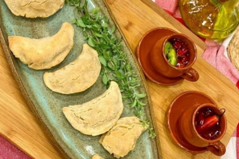 Pastel de feira assado