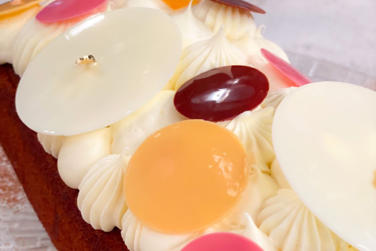 Bolo de Mel e Especiarias