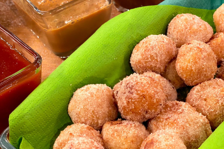 Receita fácil de Bolinho de Arroz Doce