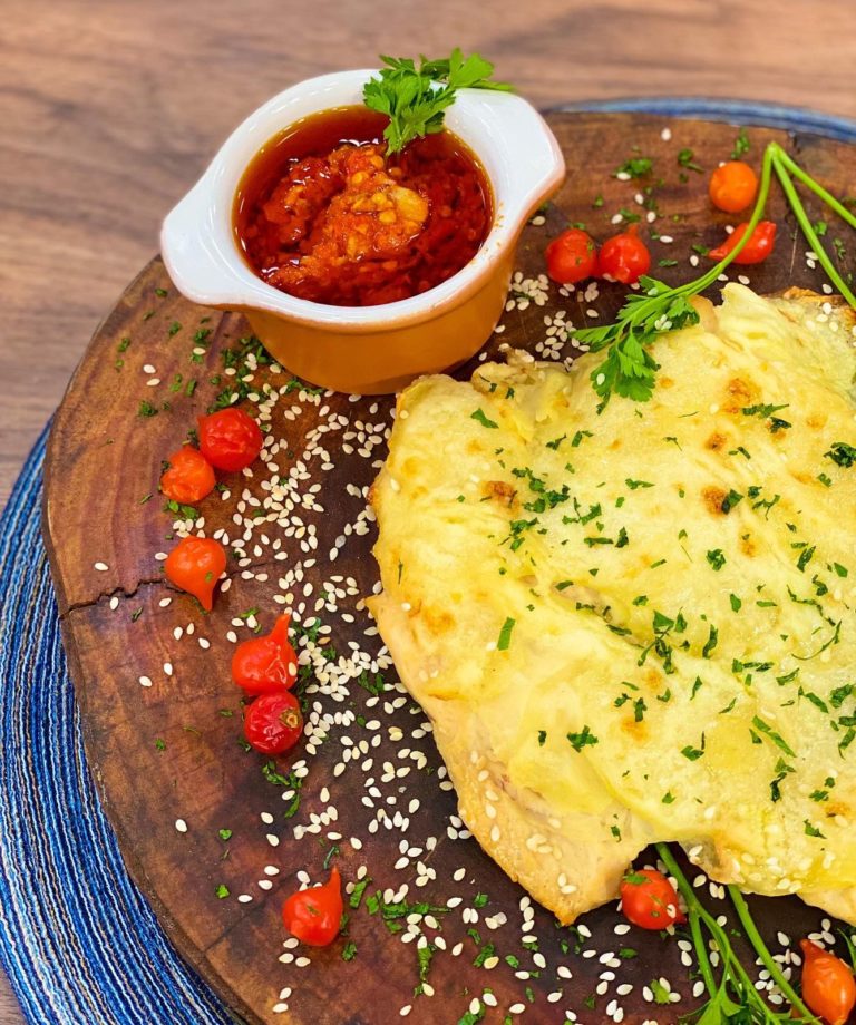 Frango espalmado ao molho - Mulheres