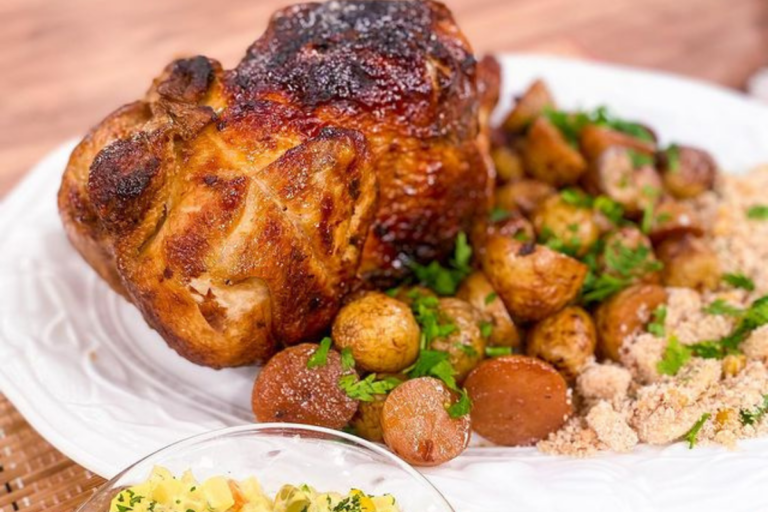 Frango Assado com batata no forno Air Fryer Multifunções da Slow Juicer Brasil