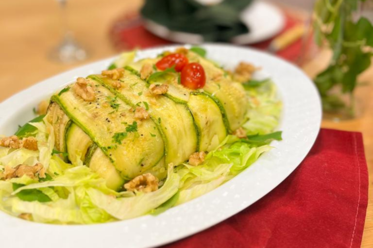 Torta de abobrinha com ricota e nozes