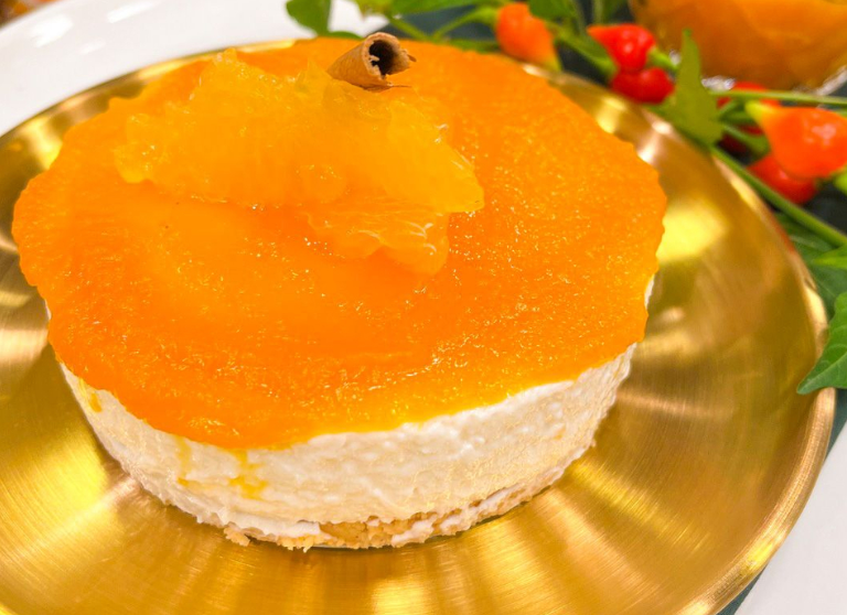 Cheesecake de coco com doce de abóbora e especiarias