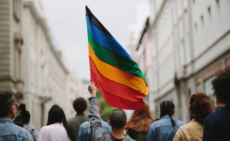 Parada LGBT+ celebra 30 anos de luta na Avenida Paulista